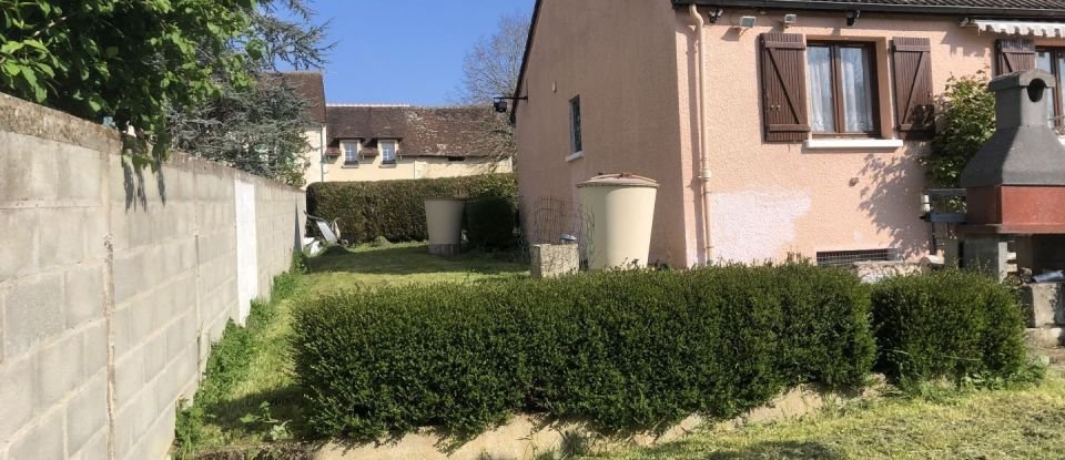 House 6 rooms of 120 m² in Nogent-le-Rotrou (28400)