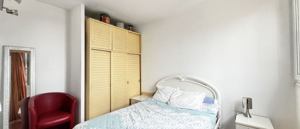 Apartment 2 rooms of 45 m² in Romainville (93230)