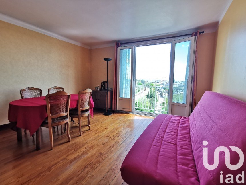 Apartment 3 rooms of 61 m² in Vannes (56000)