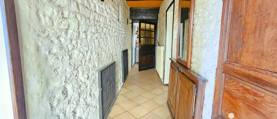 Village house 10 rooms of 250 m² in Pillon (55230)