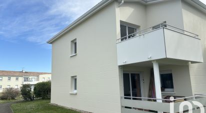 Appartement 3 pièces de 53 m² à Fargues-Saint-Hilaire (33370)