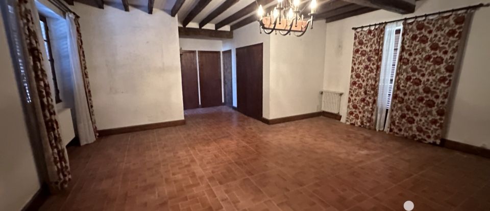 House 6 rooms of 155 m² in Compreignac (87140)