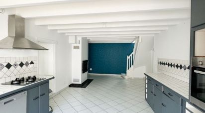 House 7 rooms of 116 m² in Saint-Romain-sur-Cher (41140)