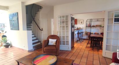 Mansion 8 rooms of 188 m² in Pontoise (95300)