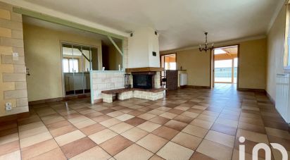 Traditional house 6 rooms of 130 m² in Ligné (44850)