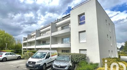 Apartment 3 rooms of 64 m² in Plescop (56890)