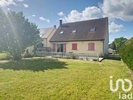 Traditional house 6 rooms of 120 m² in Freneuse (78840)