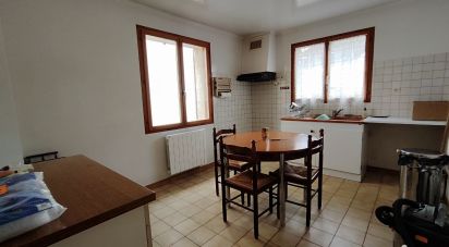 House 4 rooms of 76 m² in Châlons-en-Champagne (51000)