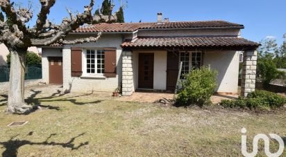 Traditional house 4 rooms of 75 m² in Cabannes (13440)
