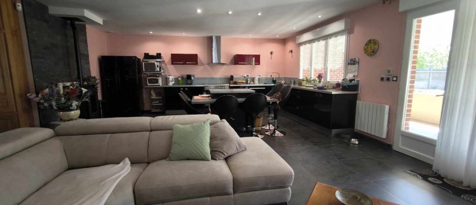 House 6 rooms of 110 m² in Bruay-sur-l'Escaut (59860)