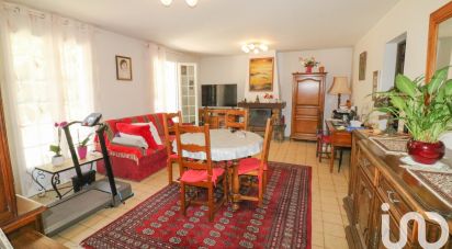 Country house 10 rooms of 205 m² in Noisy-sur-École (77123)