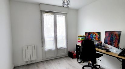 Appartement 4 pièces de 74 m² à Chambray-lès-Tours (37170)