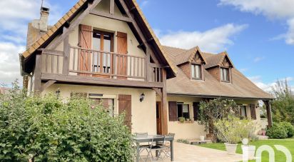 Maison traditionnelle 9 pièces de 184 m² à Le Val-David (27120)