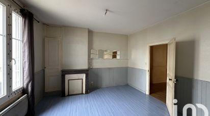 Building in Tours (37000) of 164 m²