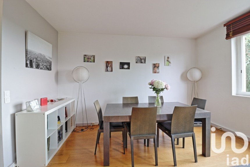 Apartment 3 rooms of 83 m² in La Celle-Saint-Cloud (78170)