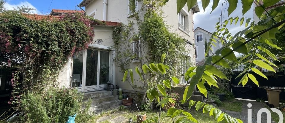 Traditional house 6 rooms of 100 m² in Colombes (92700)