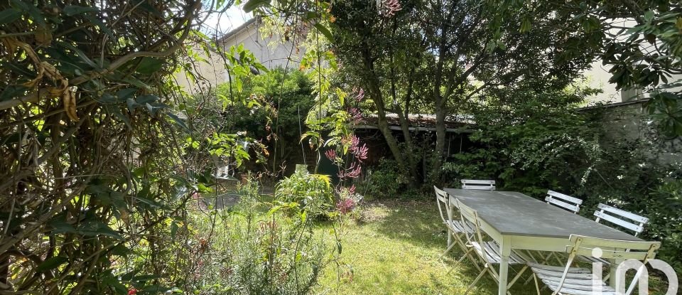 Traditional house 6 rooms of 121 m² in Colombes (92700)