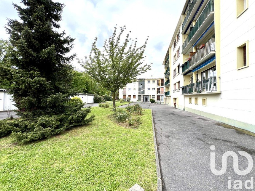 Apartment 5 rooms of 81 m² in Chennevières-sur-Marne (94430)