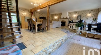 Village house 6 rooms of 198 m² in Boissy-le-Sec (91870)