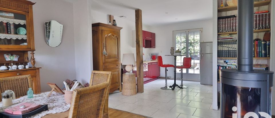 House 7 rooms of 130 m² in Eyjeaux (87220)