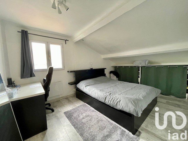 Apartment 2 rooms of 26 m² in - (93290)