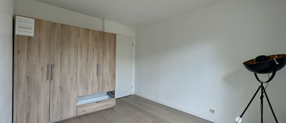 Apartment 2 rooms of 48 m² in Sainte-Geneviève-des-Bois (91700)