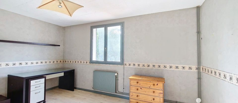 House 6 rooms of 125 m² in Bourg-Beaudouin (27380)