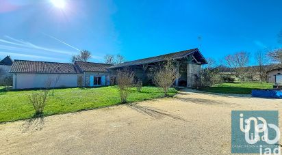 Longere 9 rooms of 382 m² in Saint-Sauvy (32270)