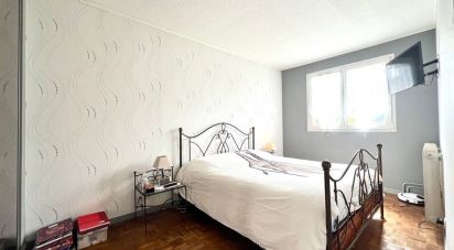 House 4 rooms of 85 m² in Pontault-Combault (77340)
