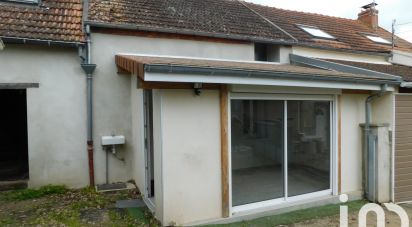 House 4 rooms of 70 m² in Domérat (03410)