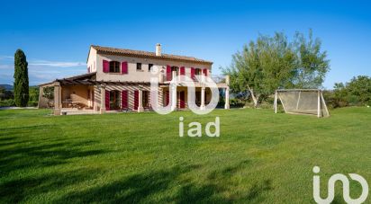 Country house 7 rooms of 250 m² in Cogolin (83310)