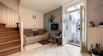 Maison 4 pièces de 95 m² à Charleville-Mézières (08000)