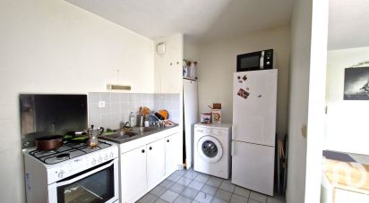 Apartment 2 rooms of 49 m² in Grenoble (38000)