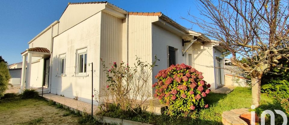 House 5 rooms of 127 m² in Saint-Hilaire-de-Riez (85270)