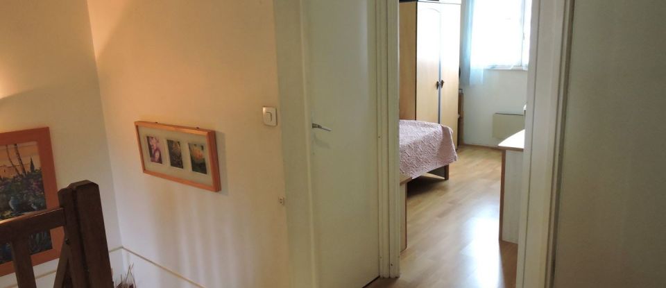 Maison 6 pièces de 119 m² à Montigny-le-Bretonneux (78180)