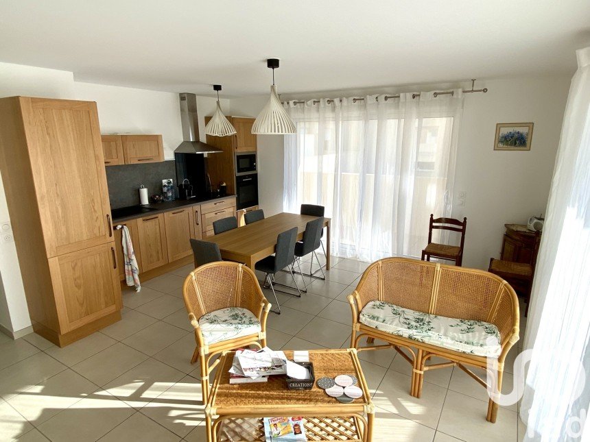 Apartment 3 rooms of 78 m² in Nîmes (30000)