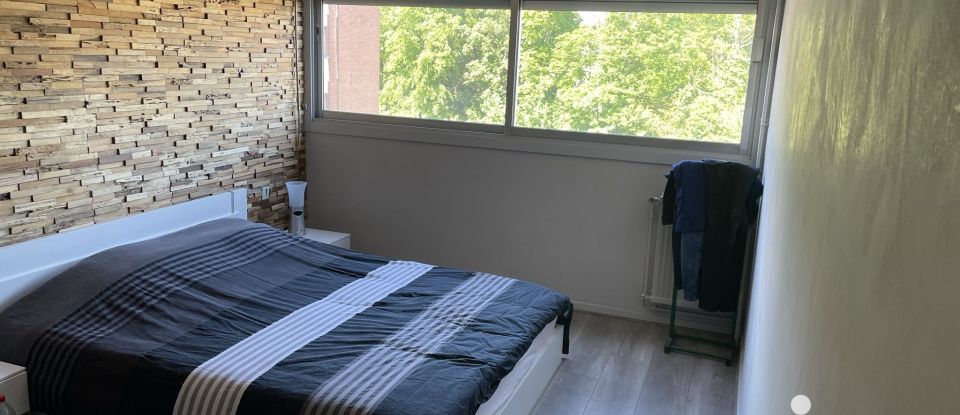 Appartement 4 pièces de 85 m² à Saint-Saulve (59880)