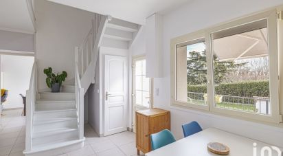 Appartement 4 pièces de 83 m² à Saint-Genis-les-Ollières (69290)