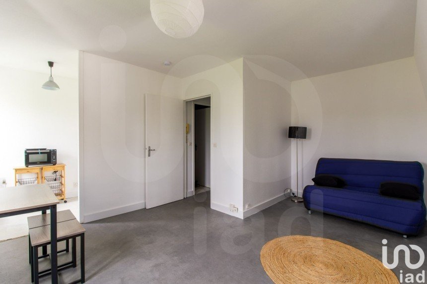 Appartement 1 pièce de 25 m² à Compiègne (60200)