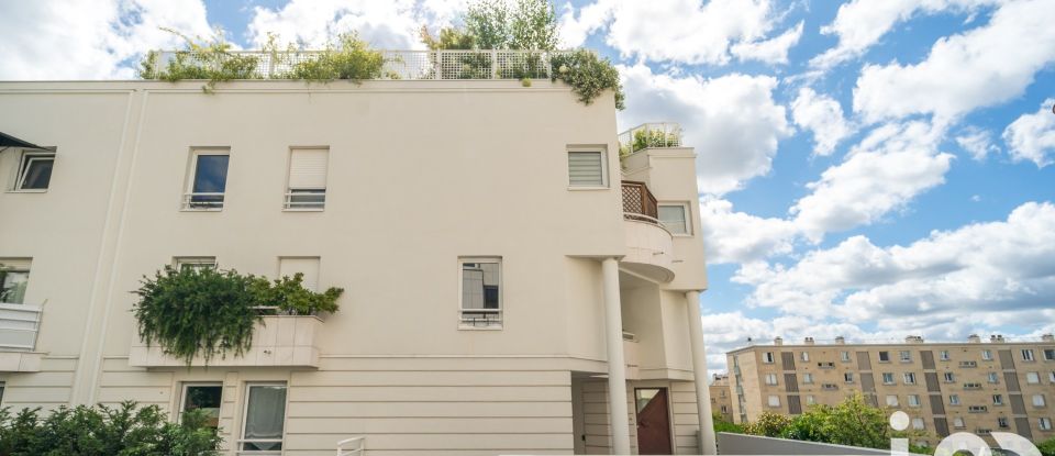 Appartement 5 pièces de 125 m² à Suresnes (92150)