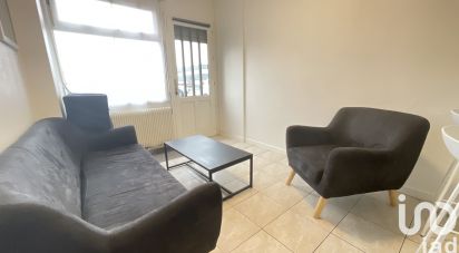 Apartment 2 rooms of 28 m² in Angers (49100)