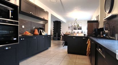 Village house 6 rooms of 123 m² in Urvillers (02690)