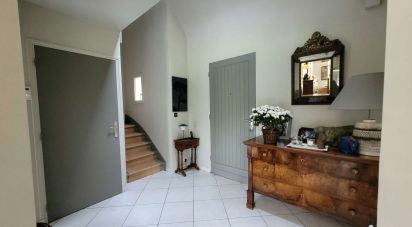 Traditional house 7 rooms of 145 m² in Trégastel (22730)