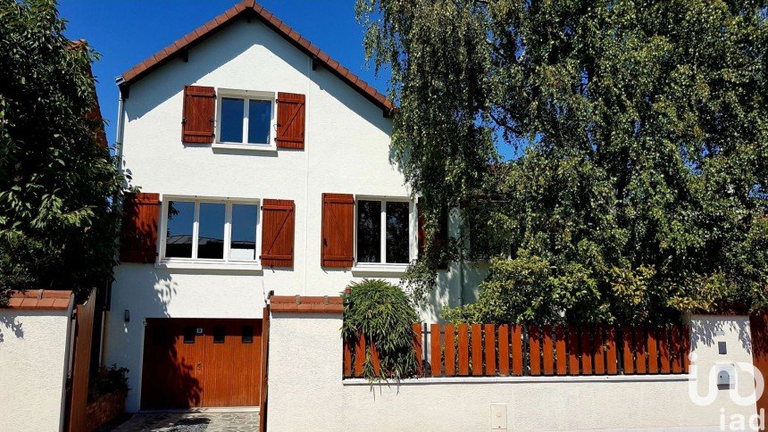 Vente Maison 102m² 5 Pièces à Ormesson-sur-Marne (94490) - Iad France