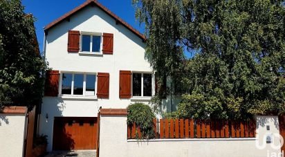 House 5 rooms of 102 m² in Ormesson-sur-Marne (94490)
