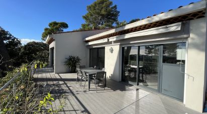 Traditional house 4 rooms of 133 m² in Toulon (83100)