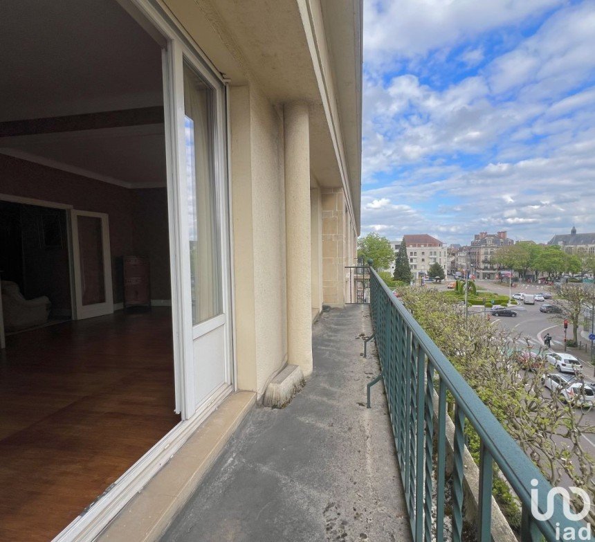 Apartment 5 rooms of 121 m² in Troyes (10000)