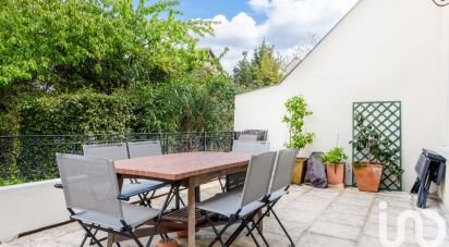 House 6 rooms of 123 m² in Rosny-sous-Bois (93110)