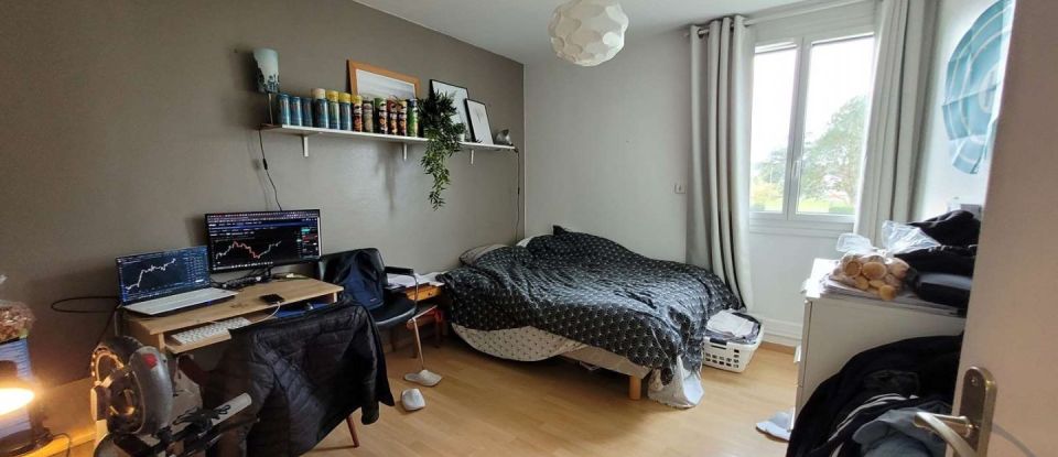 Appartement 4 pièces de 92 m² à Lannion (22300)