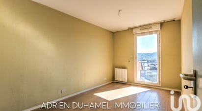 Appartement 4 pièces de 90 m² à Sotteville-lès-Rouen (76300)